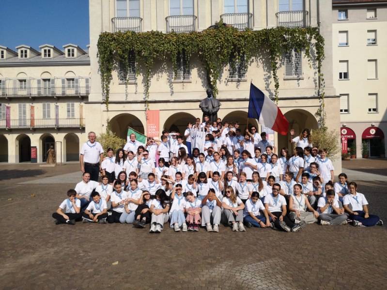 PELERINAGE A TURIN POUR NOS ELEVES DE CINQUIEME