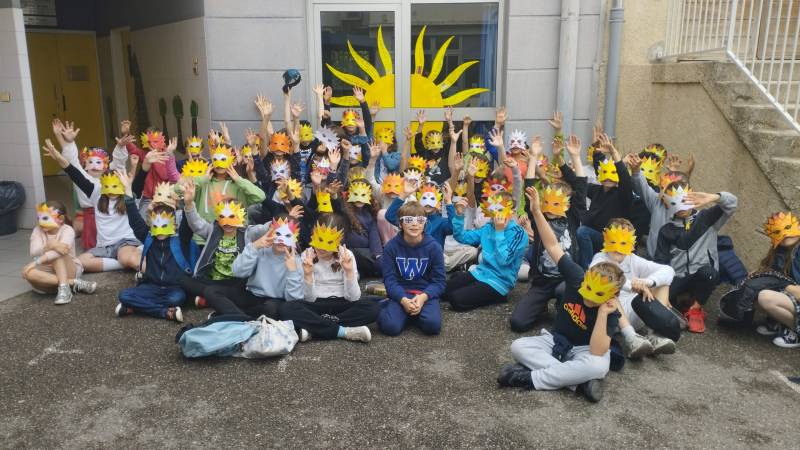 JOURNEE INTERNATIONALE A L'ECOLE PRIMAIRE SEVIGNE